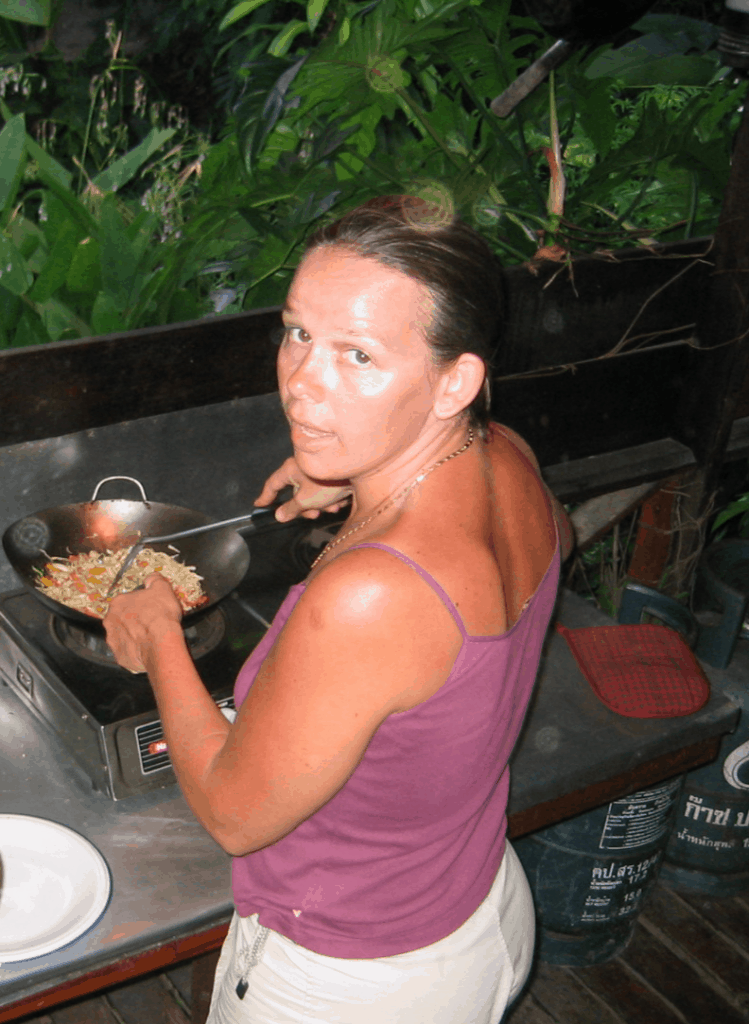 outdoor kitchen