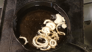 frying onion rings