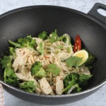 Sautéed Rice Noodles with Chicken