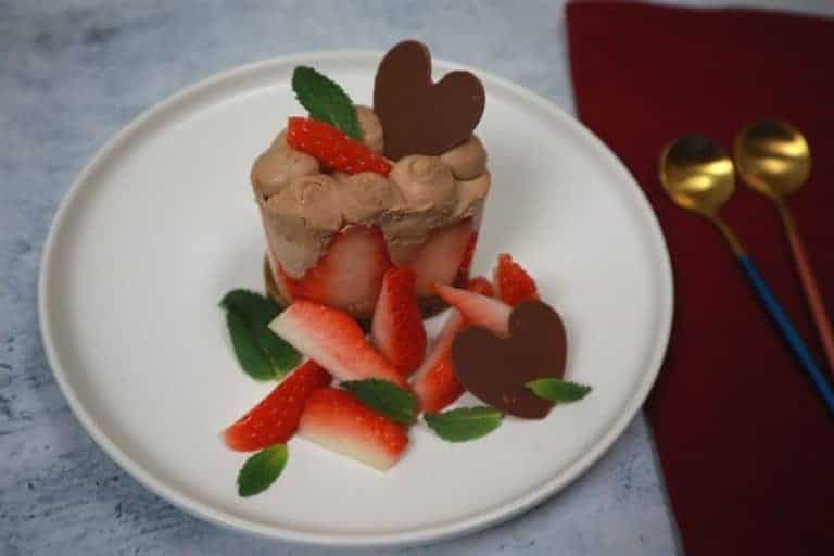 A Sweet Valentines Strawberry & Chocolate Delight