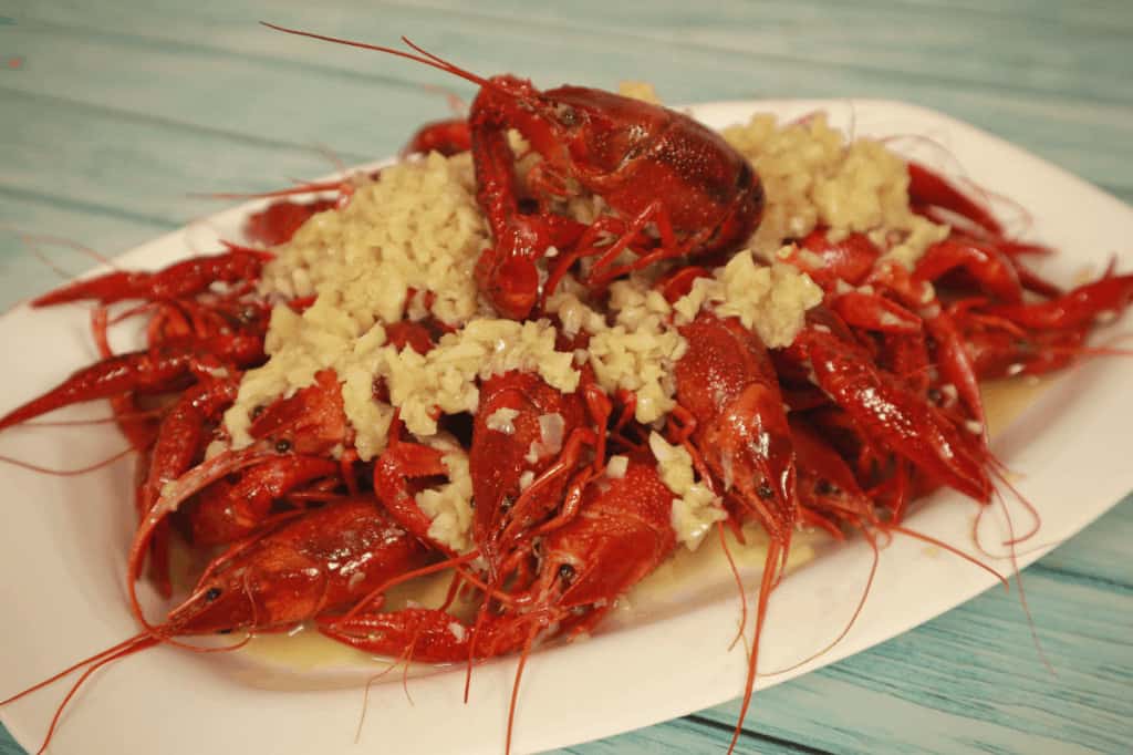 crayfish with garlic