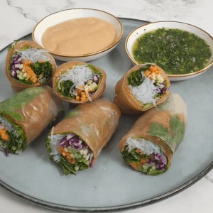 springrolls with smoked salmon