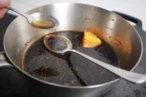 Dark soy sauce