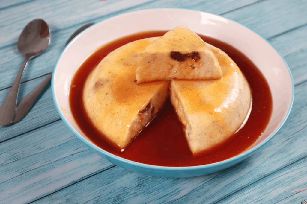 semolina pudding with caramel