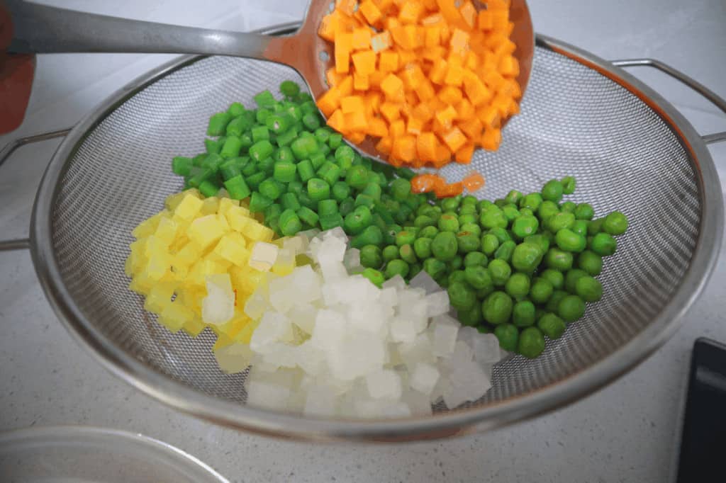 cooked vegetables a l'anglaise for vegetable macedoine