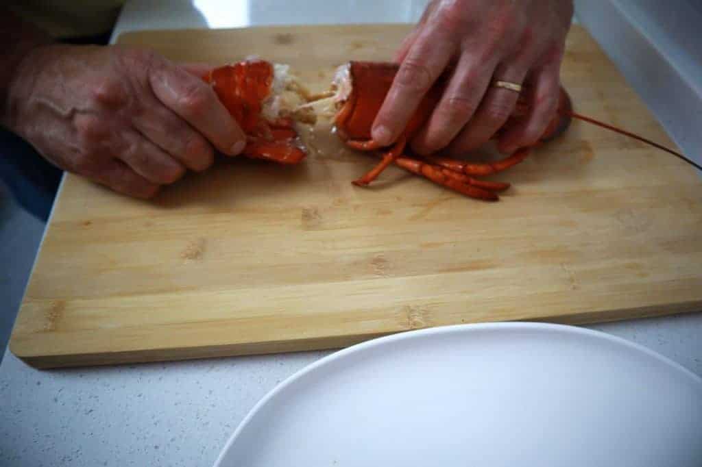poached lobster undo the meat