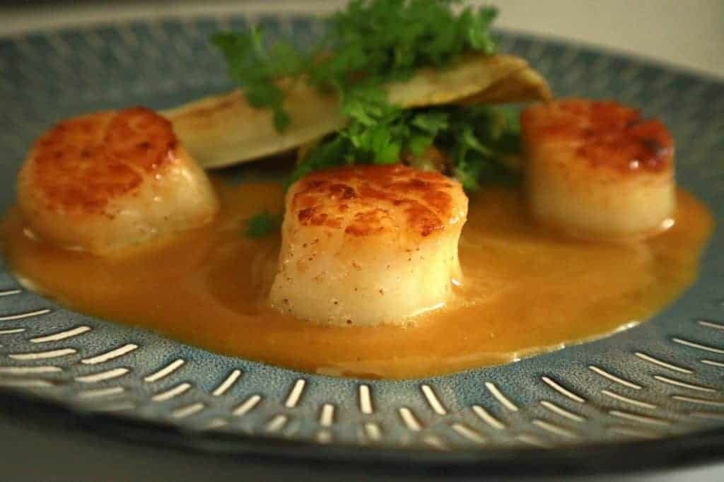 pan seared scallops with orange butter sauce