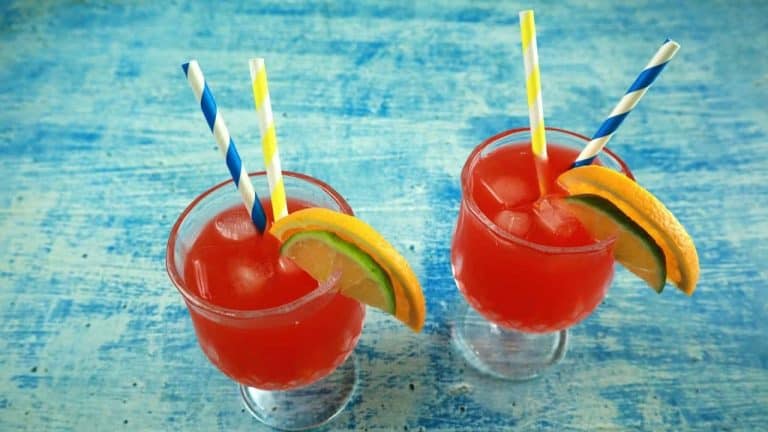Cocktail – Rum Punch, the ultimate party drink