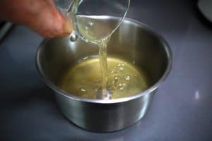 making of tarragon sauce