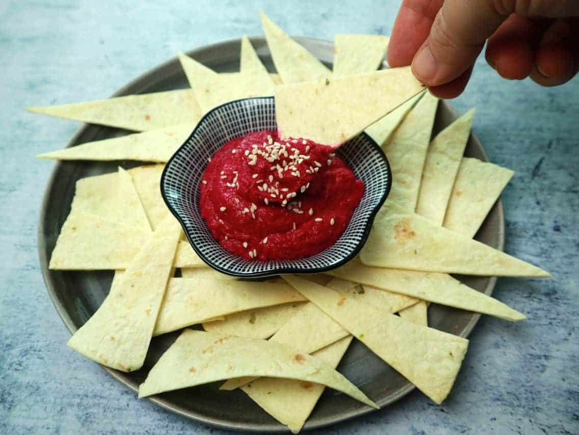 beetroot hummus