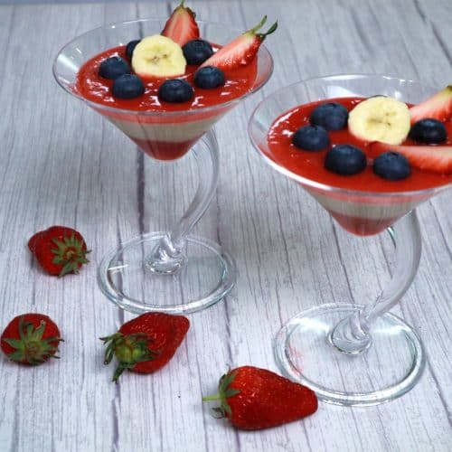 coconut panna cotta with strawberry