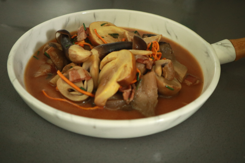 mushroom ragout