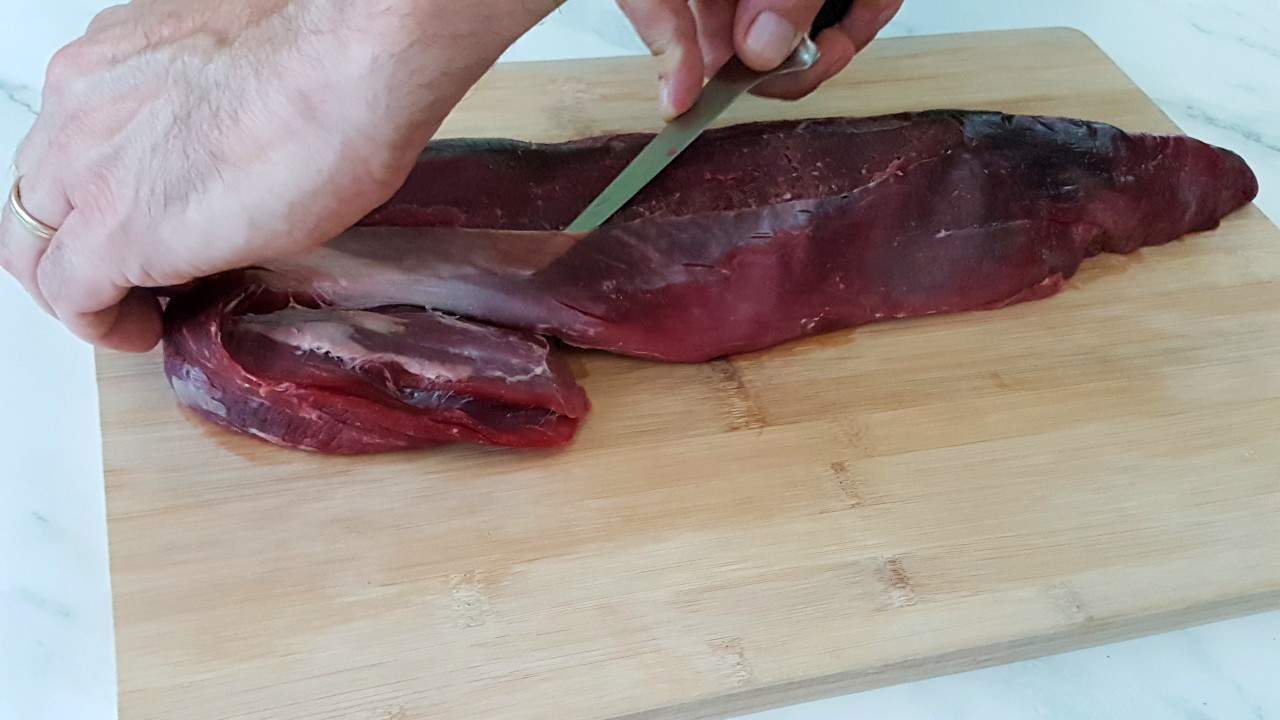 trim a whole beef tenderloin