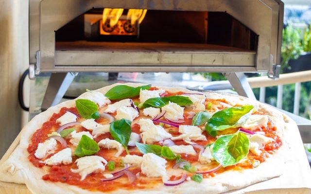 6 Best Pizza Ovens for Home Use