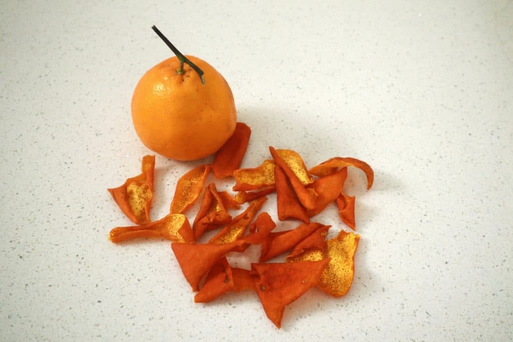 dried mandarin peels