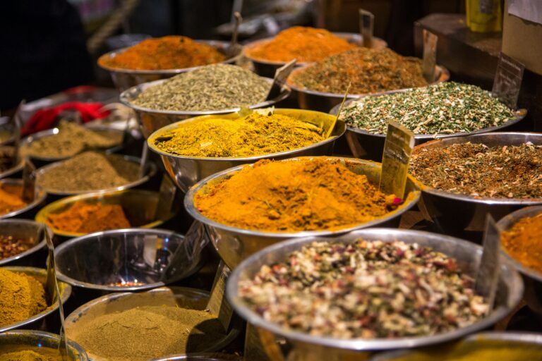A Quick Guide to 11 Asian Herbs and Spices