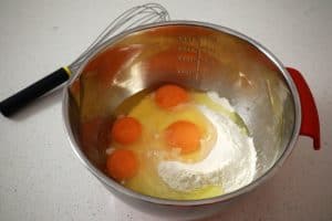 eggs with flour