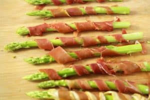 asparagus with ham