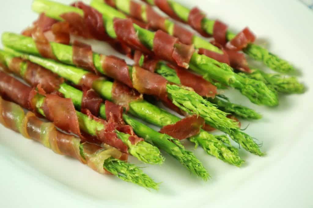 roasted asparagus with ham
