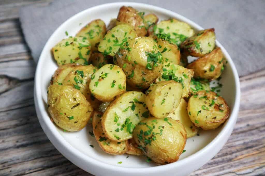 air fryer baby potatoes