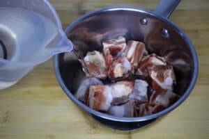 caramalised pork ribs in salted water