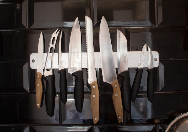 What are the Different Types of Kitchen Knives